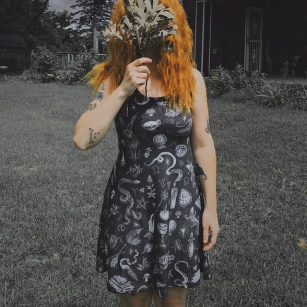 Brett Manning Dress SIZE Medium - Picture 2 of 9